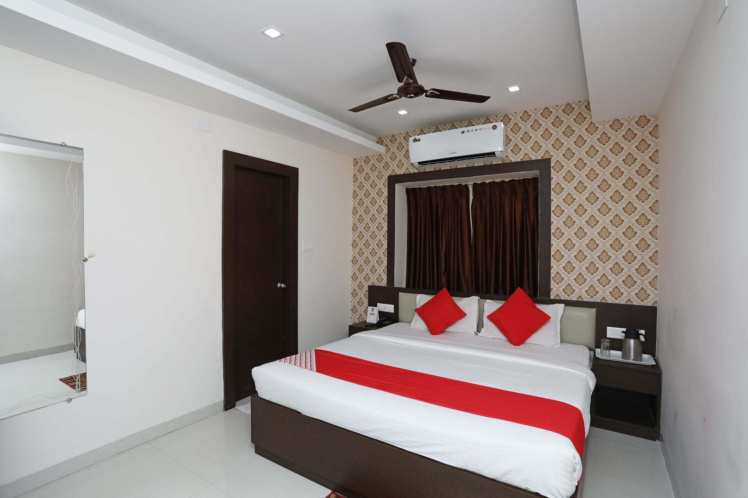 Oyo 9344 Hotel Gangotri Puri Exterior photo