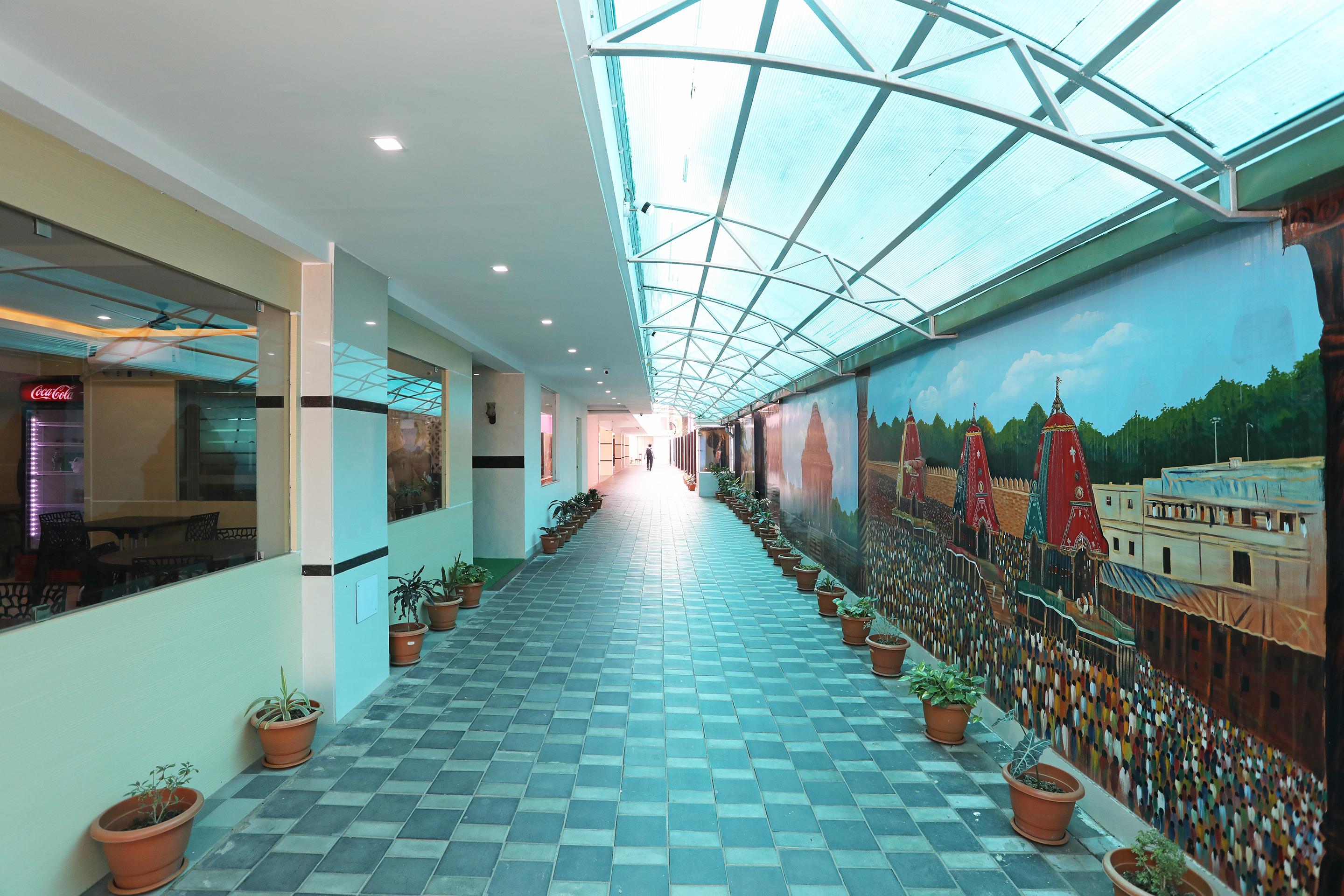 Oyo 9344 Hotel Gangotri Puri Exterior photo
