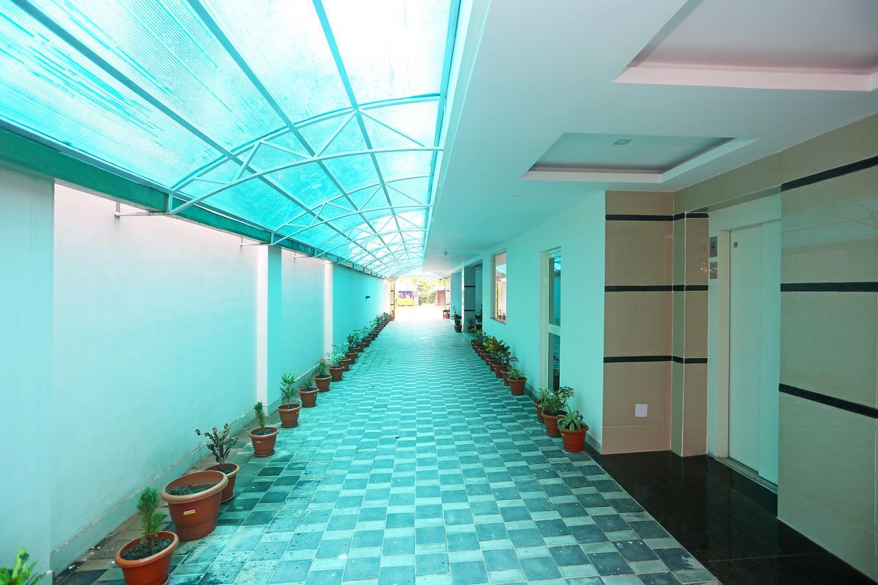 Oyo 9344 Hotel Gangotri Puri Exterior photo
